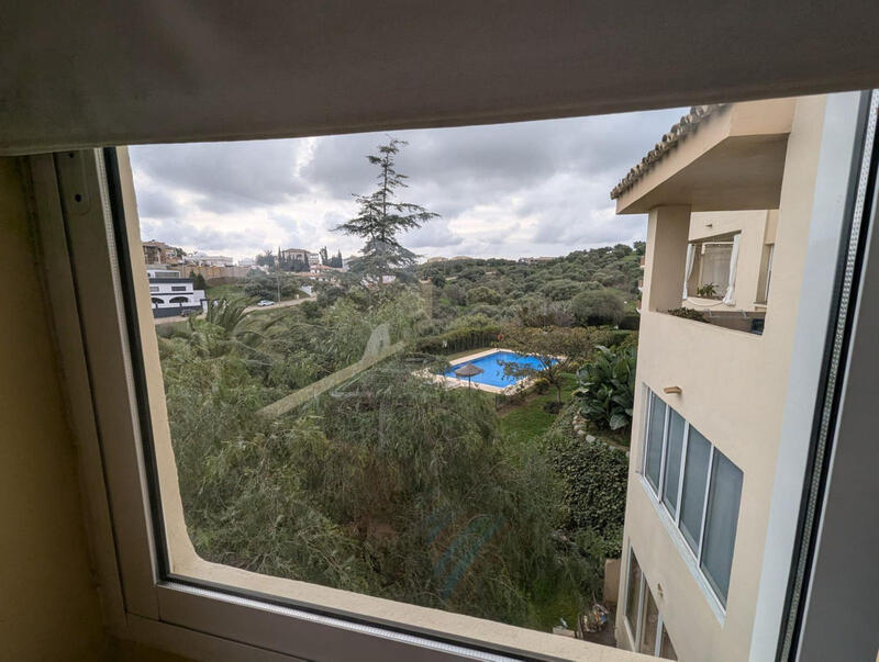 2 спальная комната квартира продается