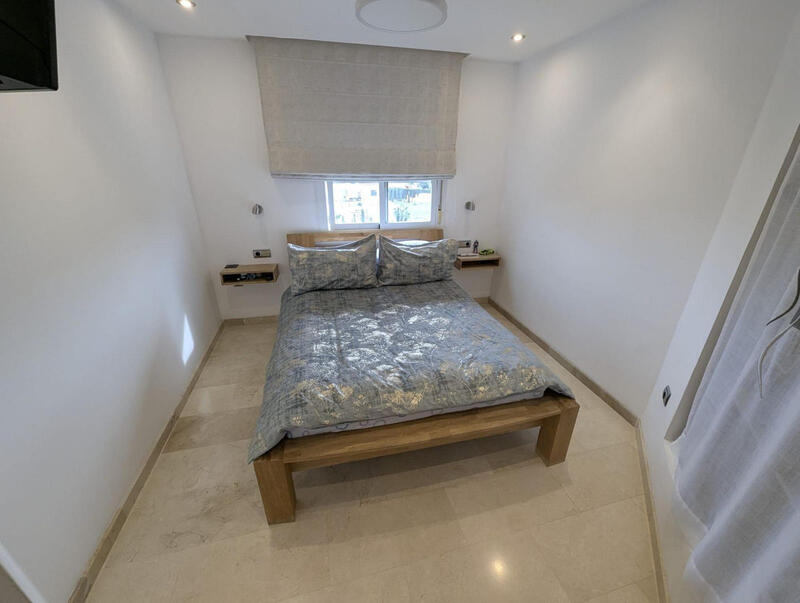 2 спальная комната квартира продается