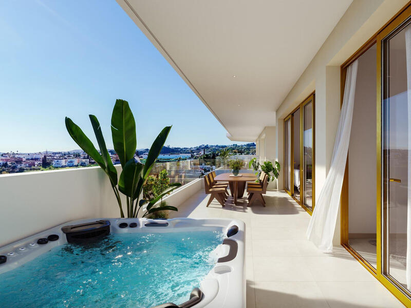 3 bedroom Apartment for sale