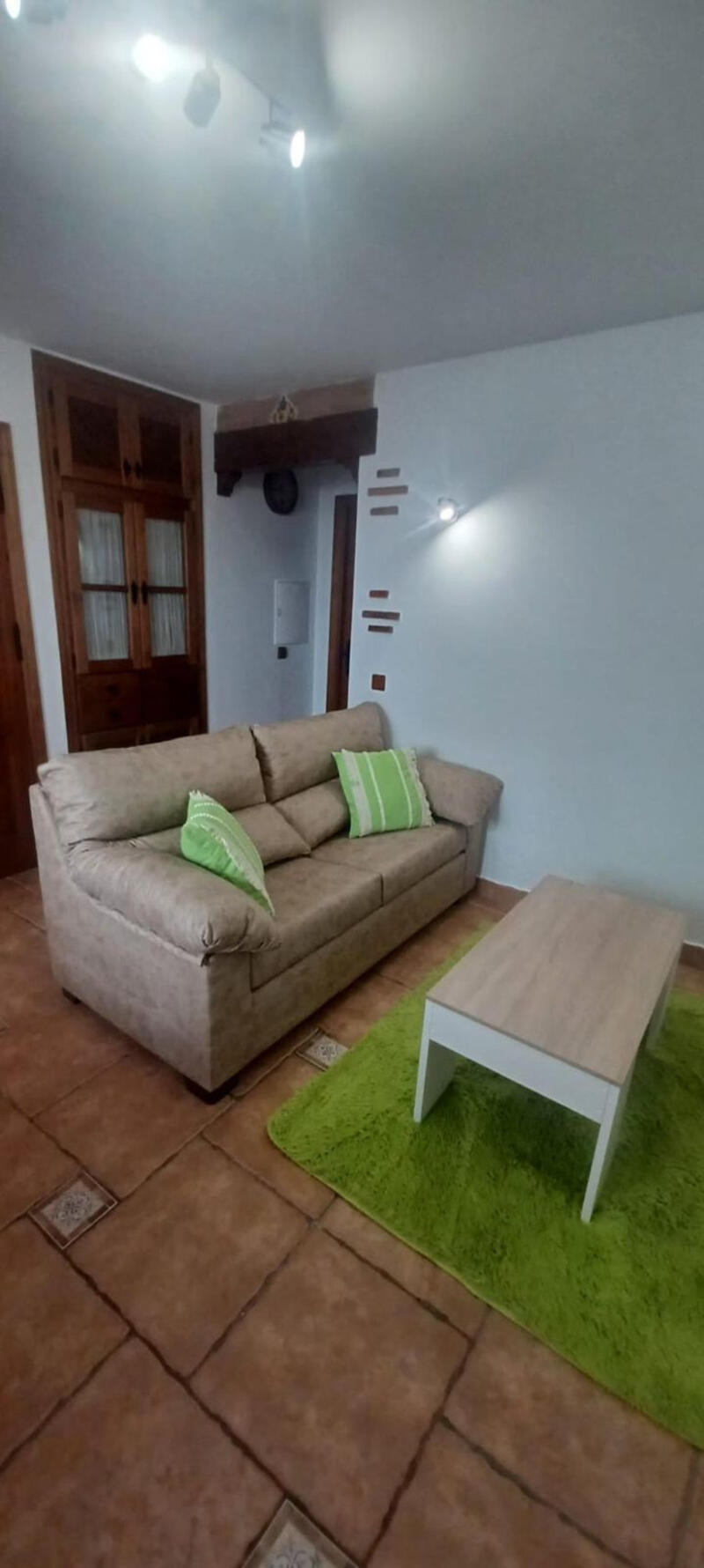 4 bedroom Townhouse for sale