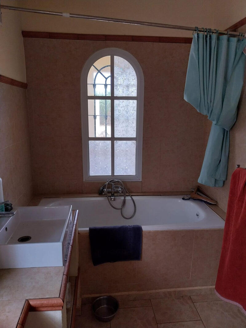 3 Cuarto Casa de Campo en venta