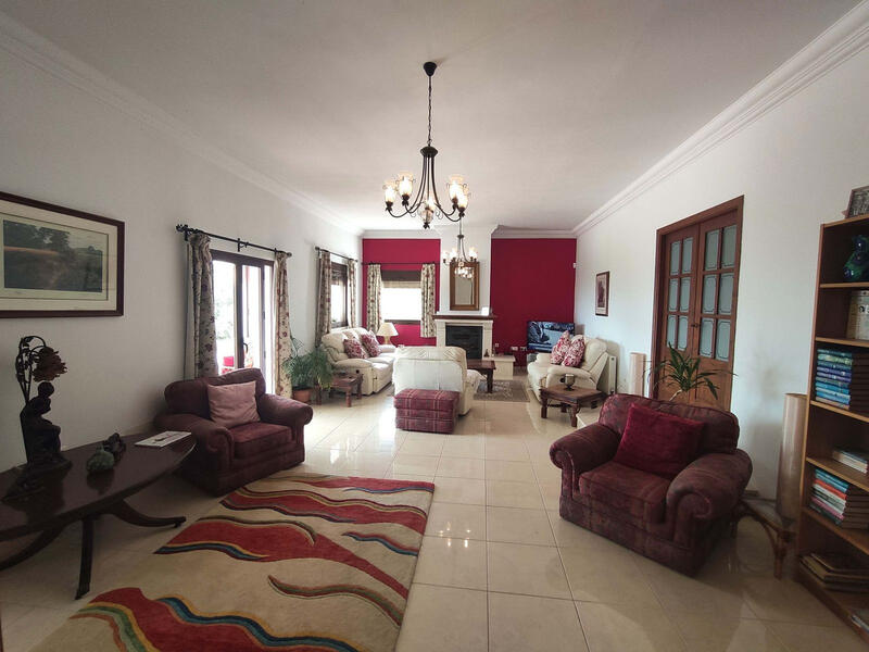 3 Cuarto Villa en venta