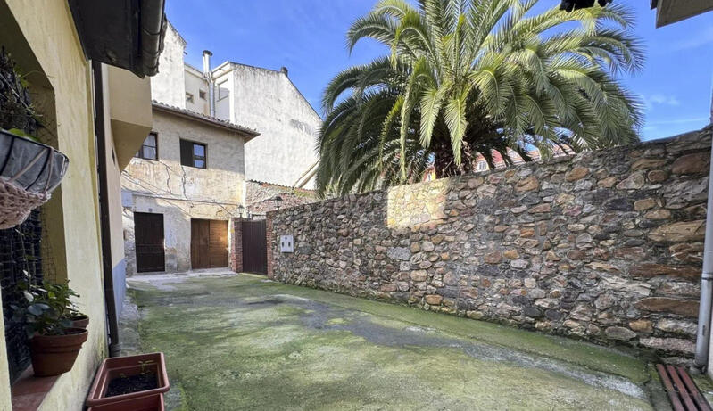 4 sovrum Radhus till salu