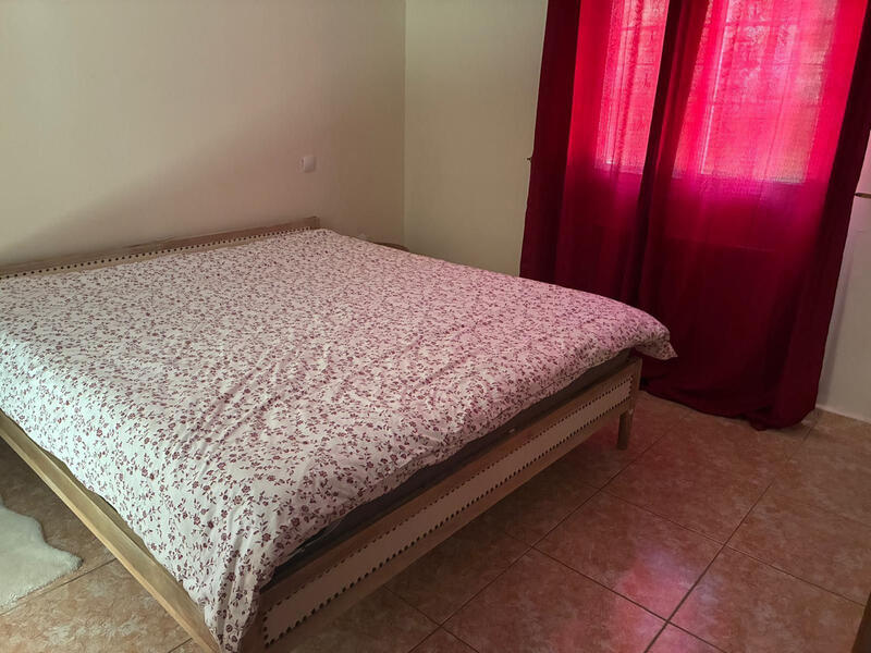 4 спальная комната Деревенский Дом продается