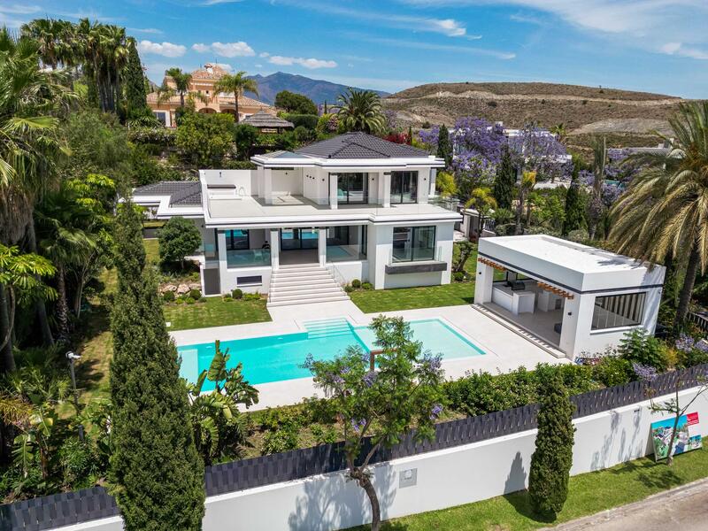 Villa til salg i Benahavis, Málaga
