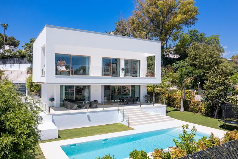 Villa en venta en Marbella, Málaga