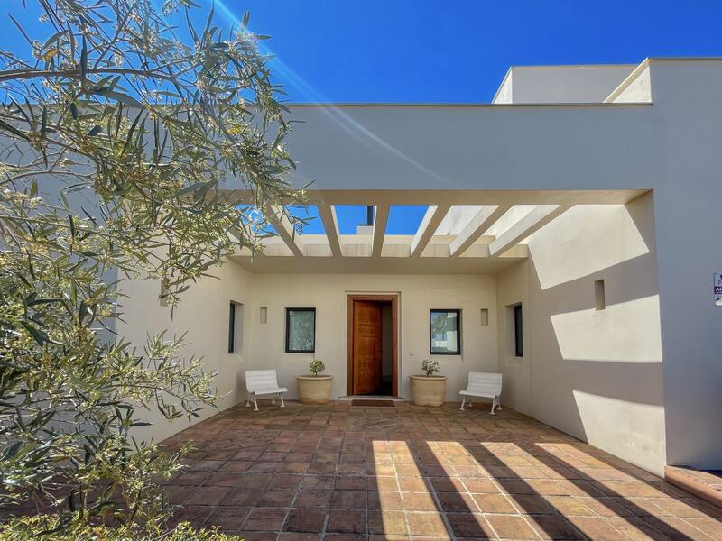 Villa til salgs i Sotogrande, Cádiz