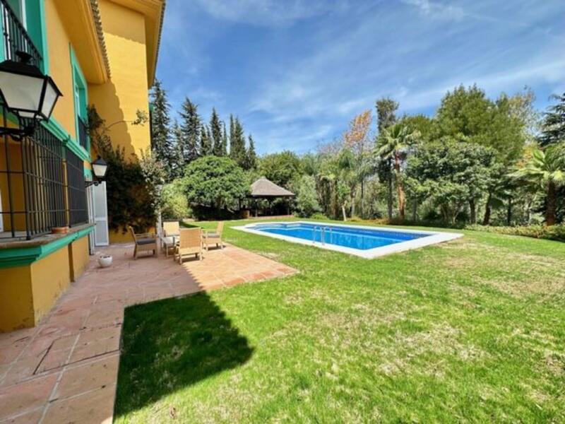 4 bedroom Villa for sale