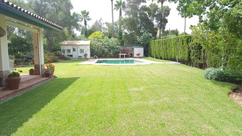 4 Cuarto Villa en venta