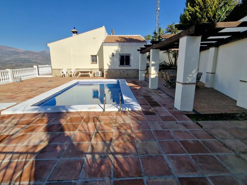 3 Cuarto Villa en venta
