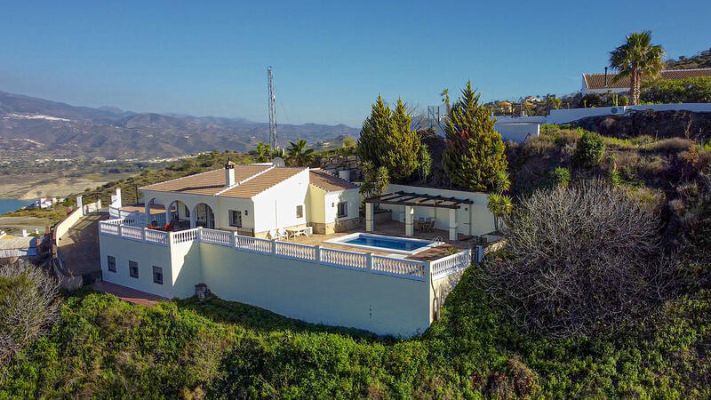 3 Cuarto Villa en venta