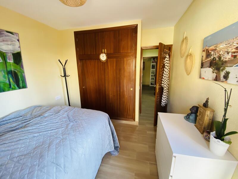 2 slaapkamer Appartement Te koop