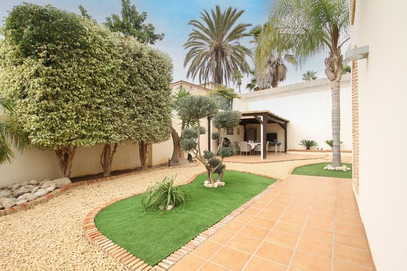 6 chambre Villa à vendre