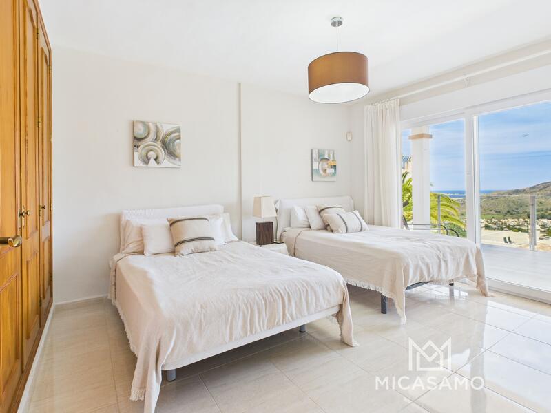 3 bedroom Villa for sale