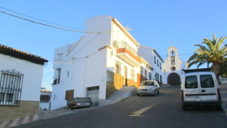 Townhouse for sale in Alora, Málaga