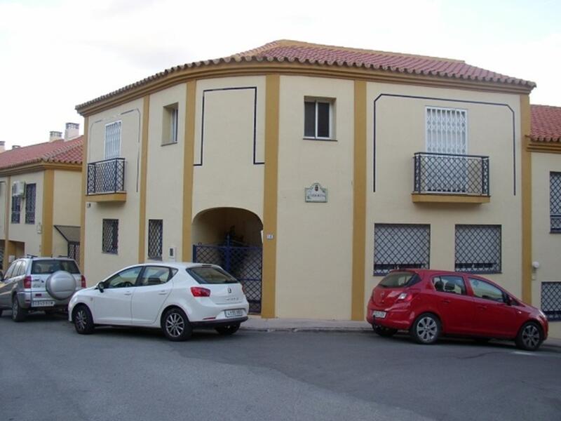 Townhouse for sale in Alora, Málaga