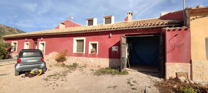 5 bedroom Country House for sale