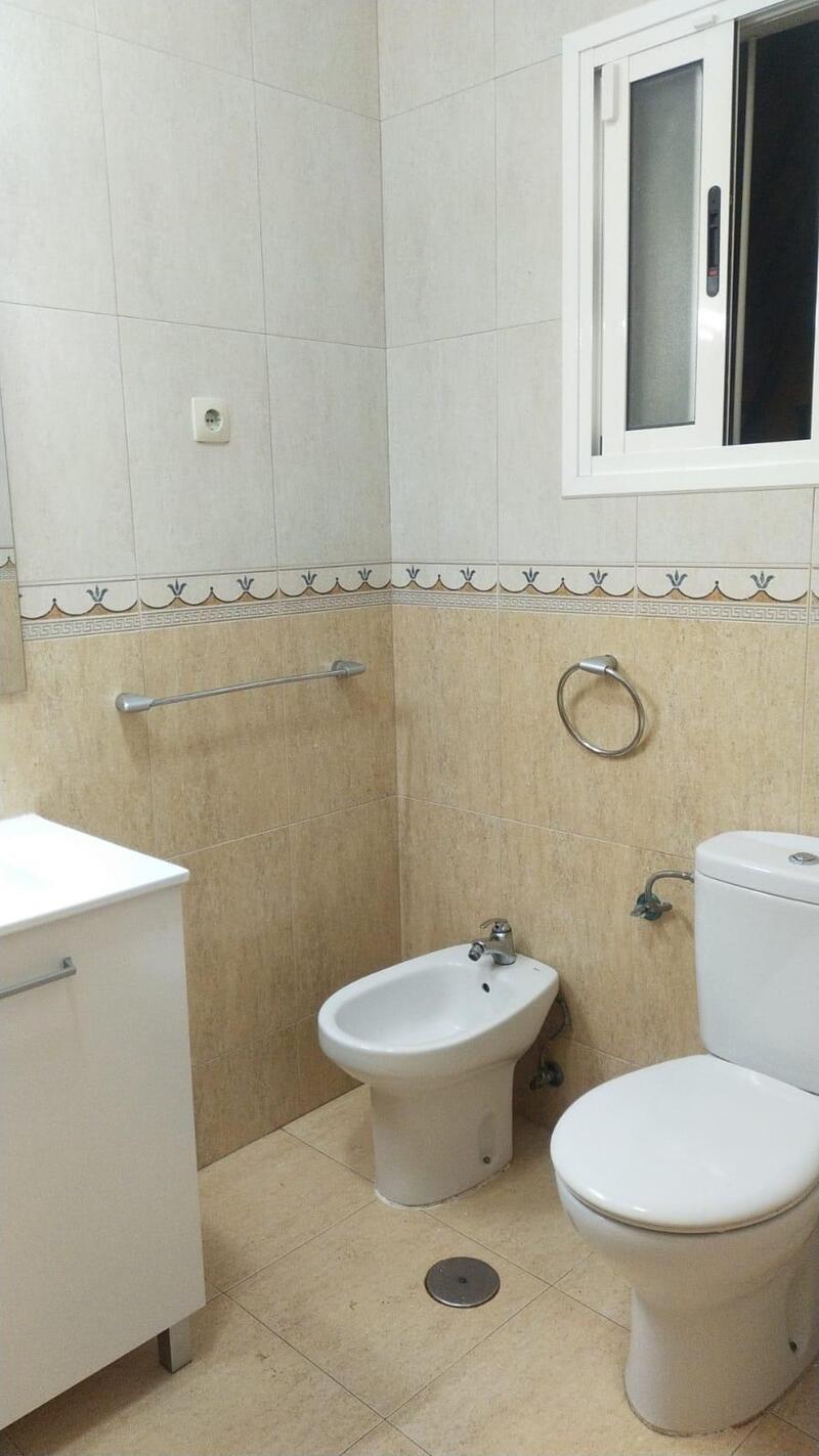2 Cuarto Adosado en venta