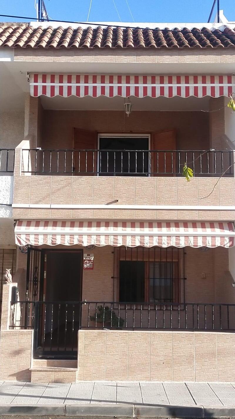 2 Cuarto Adosado en venta