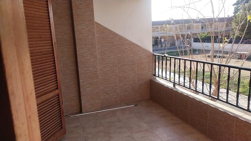 2 Cuarto Adosado en venta