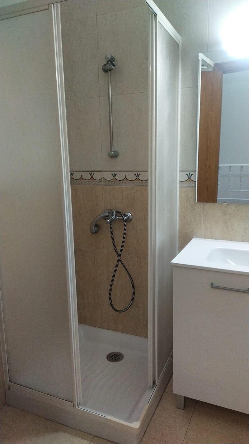 2 Cuarto Adosado en venta