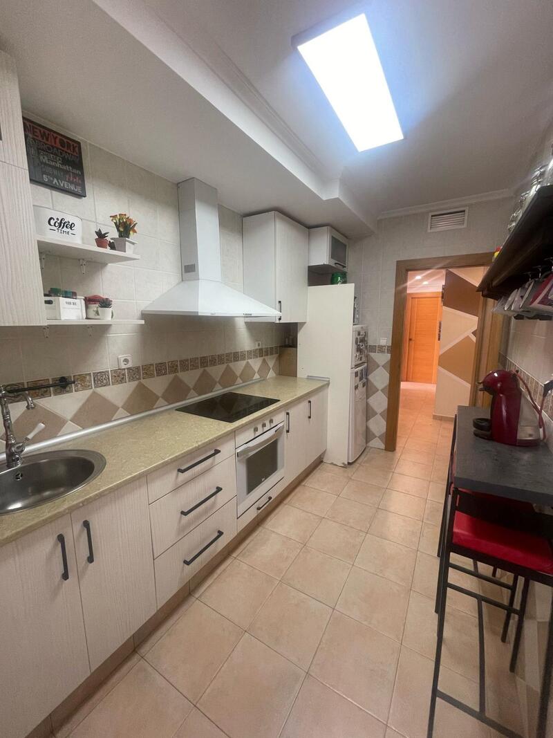 2 slaapkamer Appartement Te koop
