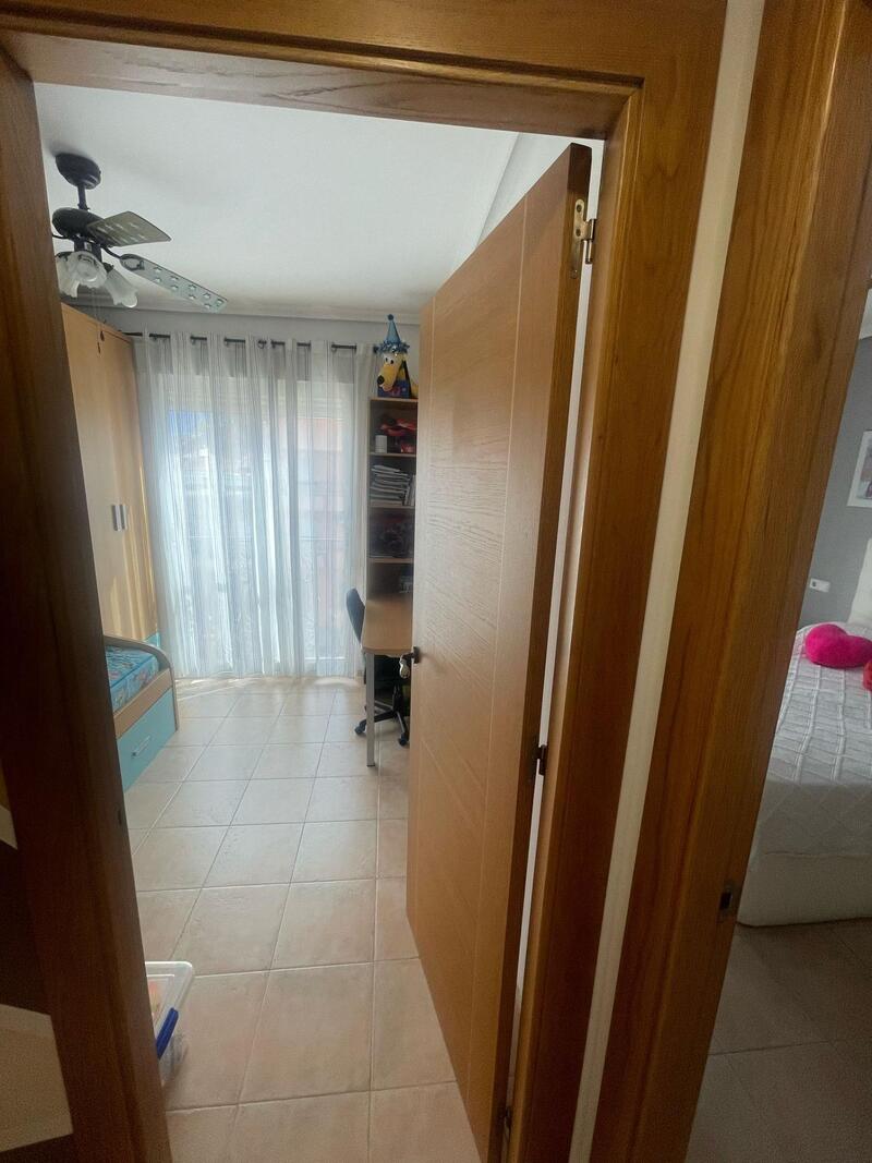 2 slaapkamer Appartement Te koop