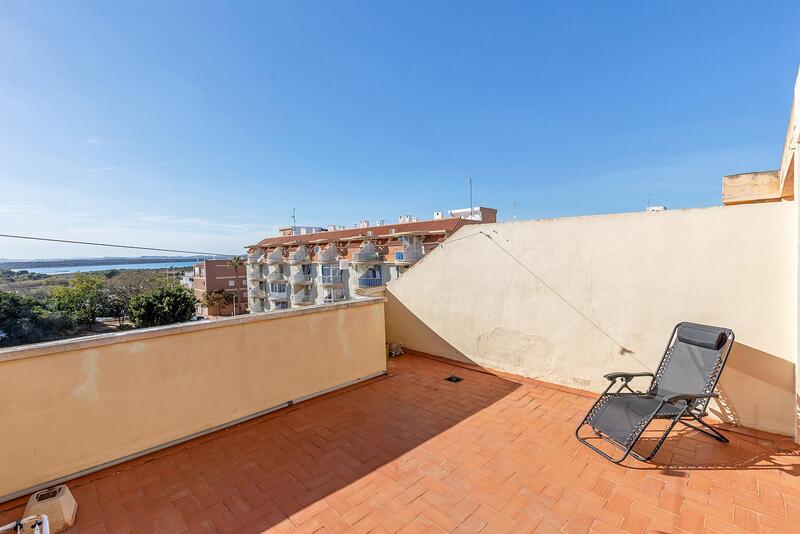 Apartamento en venta en La Mata, Alicante
