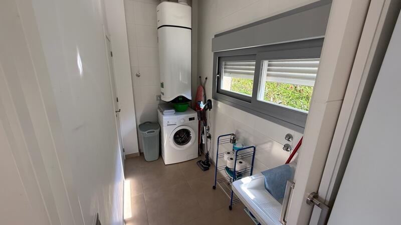 3 Cuarto Villa en venta