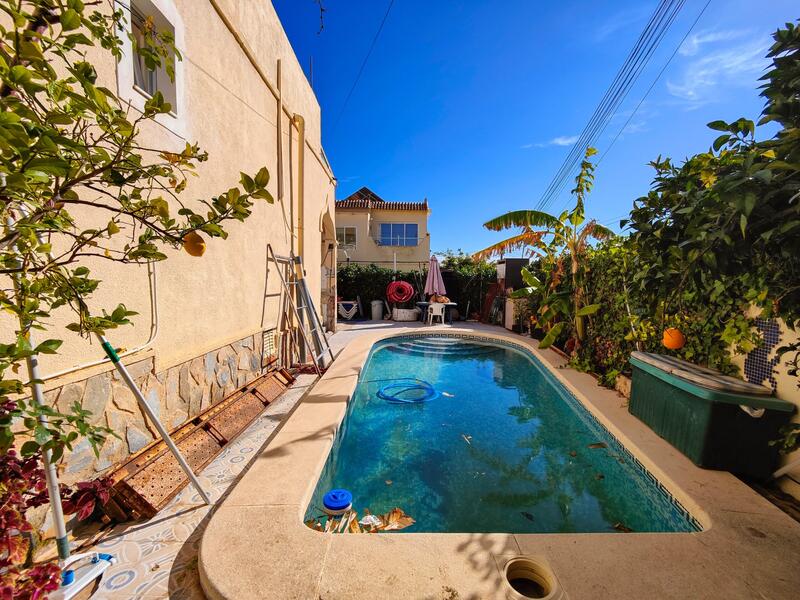 4 Cuarto Casa de Campo en venta