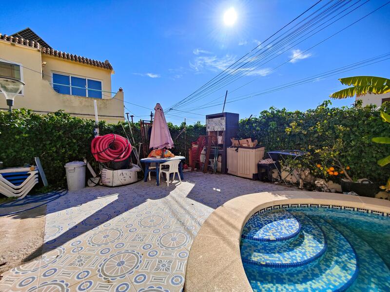 4 Cuarto Casa de Campo en venta
