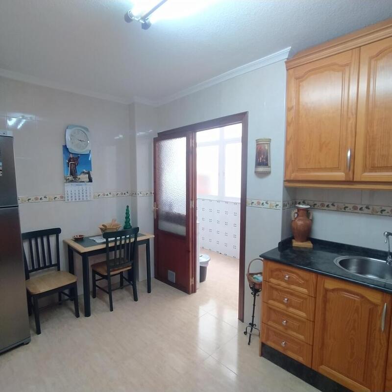 3 bedroom Apartment for sale