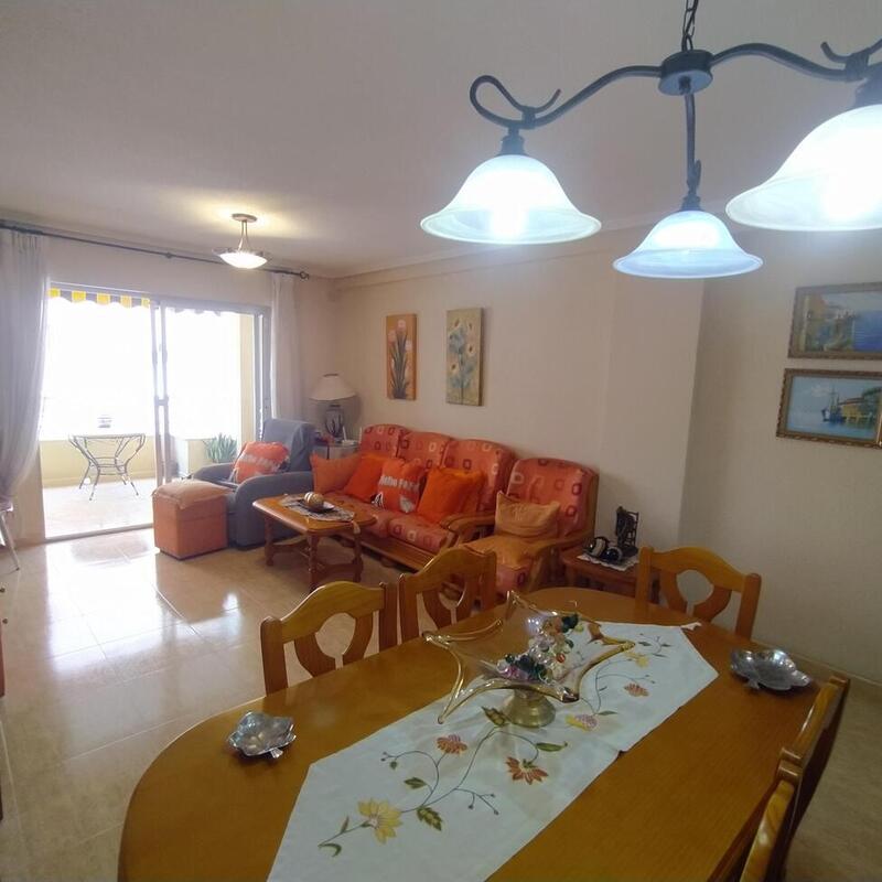 3 bedroom Apartment for sale