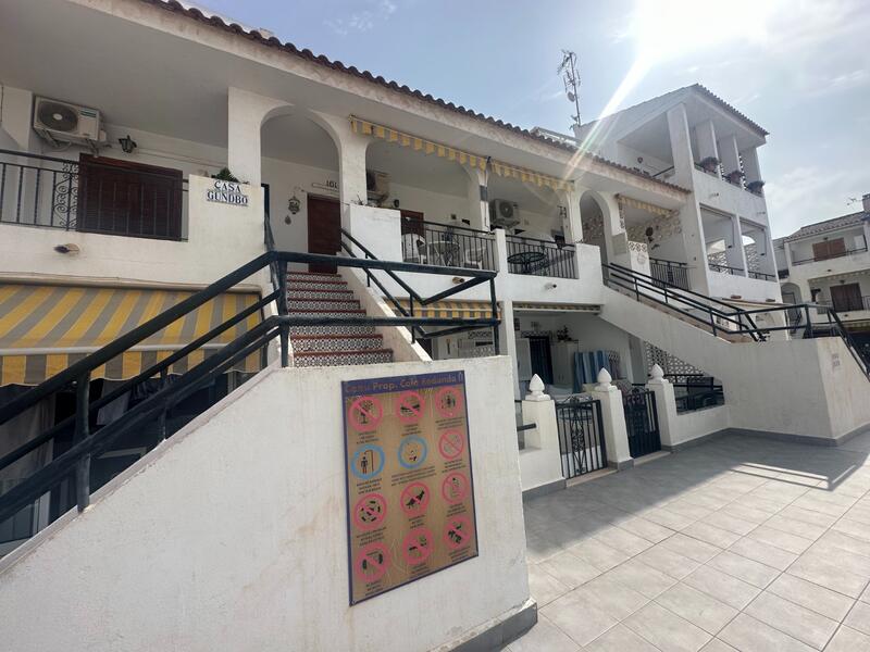 1 slaapkamer Appartement Te koop