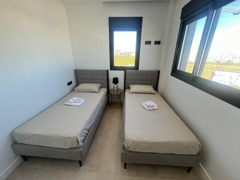 2 slaapkamer Appartement Te koop
