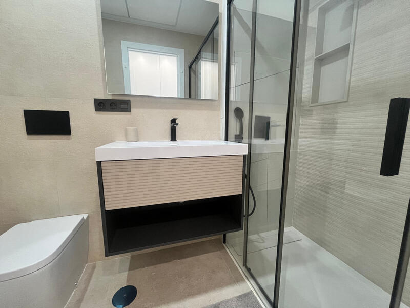 2 slaapkamer Appartement Te koop