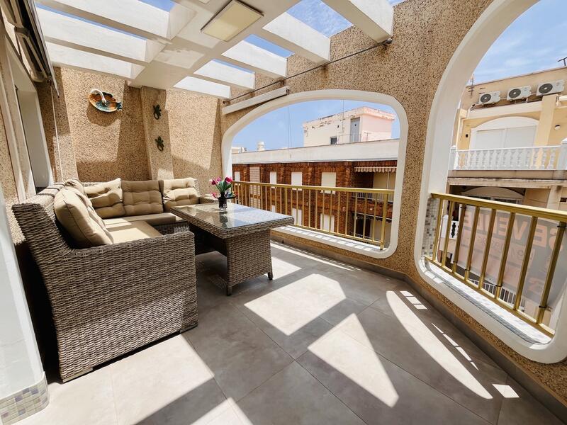 3 bedroom Apartment for sale