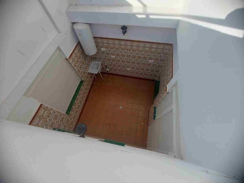 3 bedroom Townhouse for sale