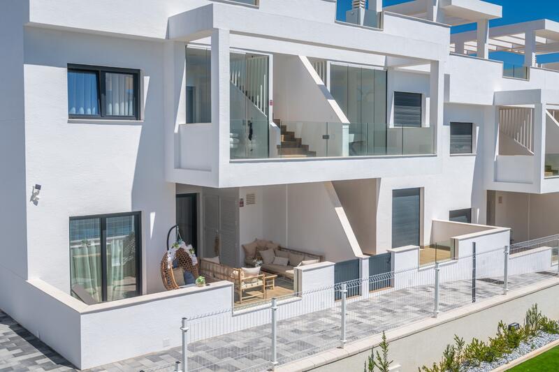 2 slaapkamer Appartement Te koop