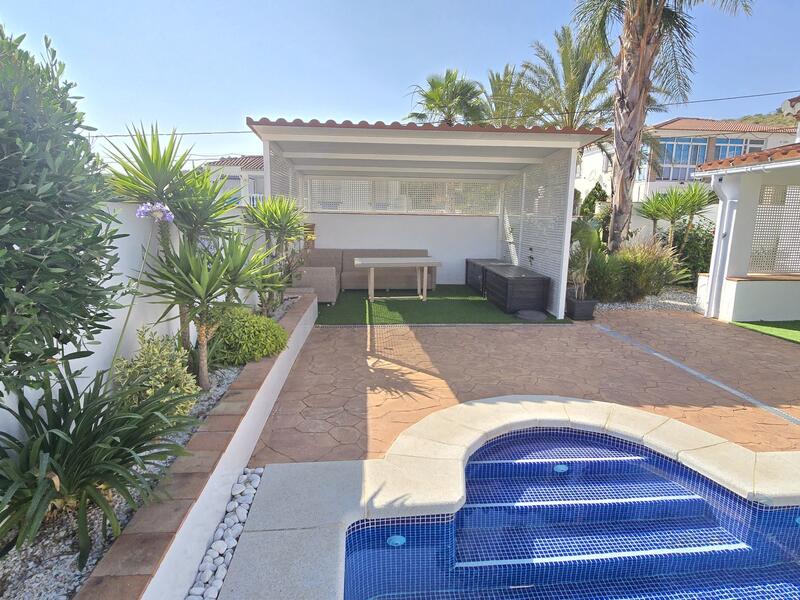 3 slaapkamer Villa Te koop