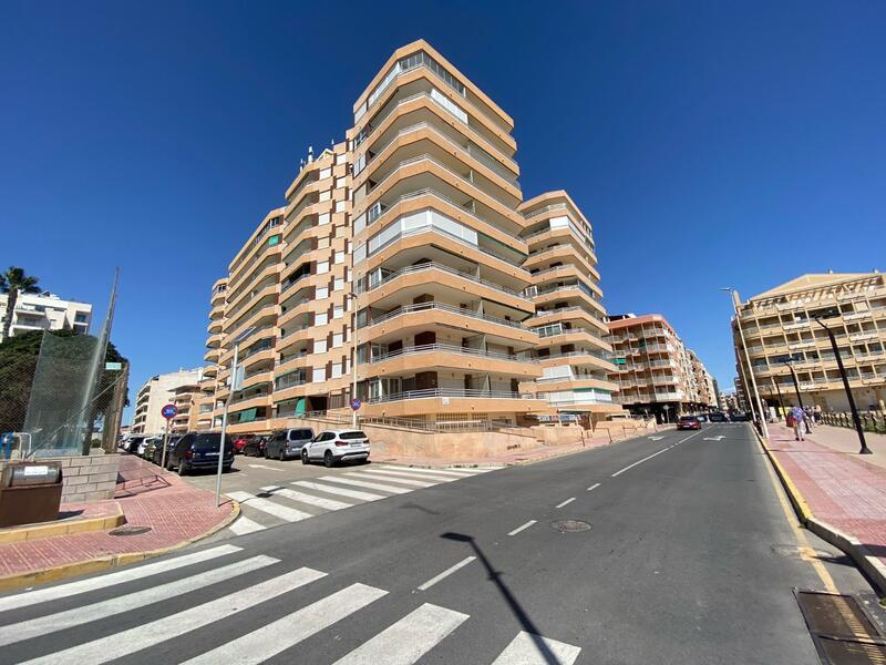 Leilighet til salgs i La Mata, Alicante