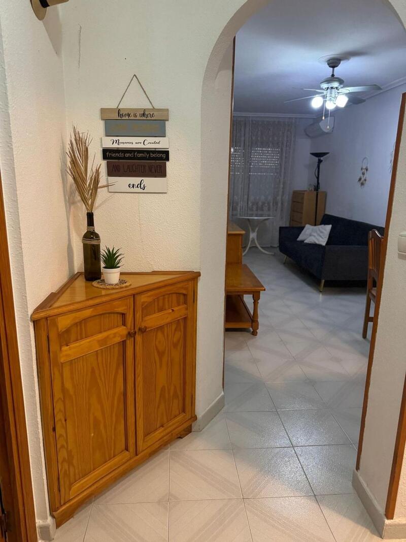 Lägenhet till salu i Torrevieja, Alicante