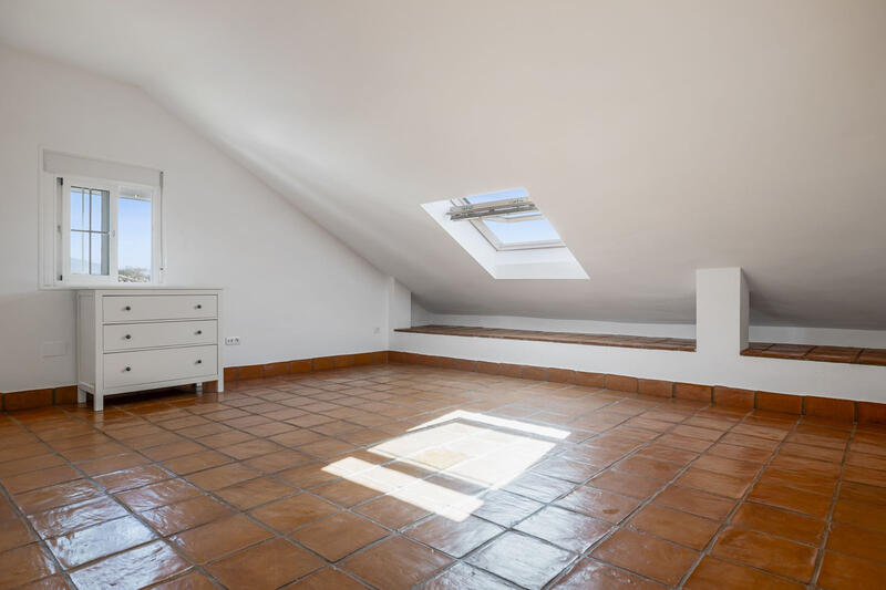 4 sovrum Radhus till salu