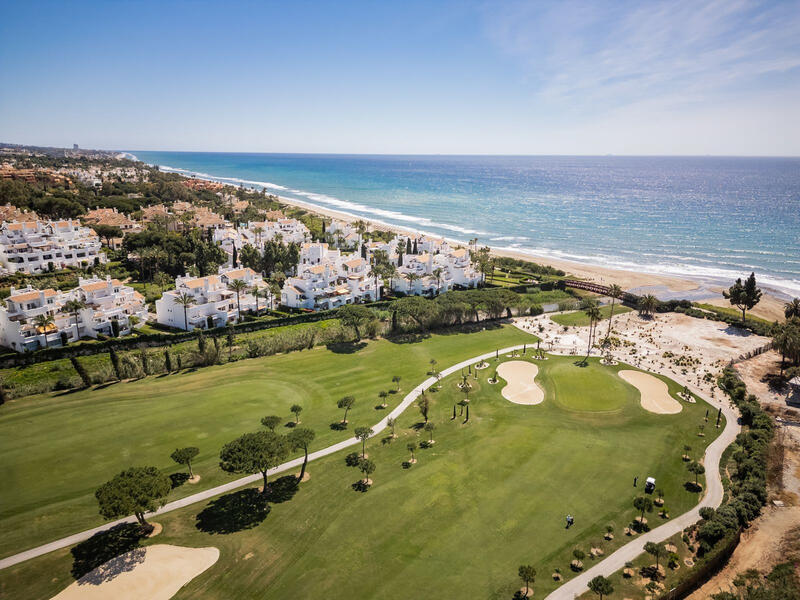 Leilighet til salgs i Los Monteros, Málaga