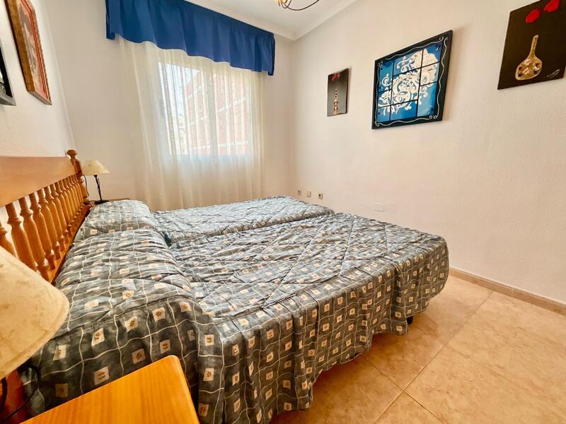2 slaapkamer Appartement Te koop