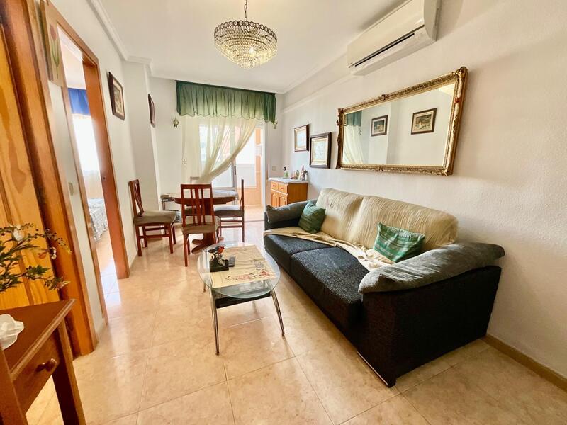 2 slaapkamer Appartement Te koop