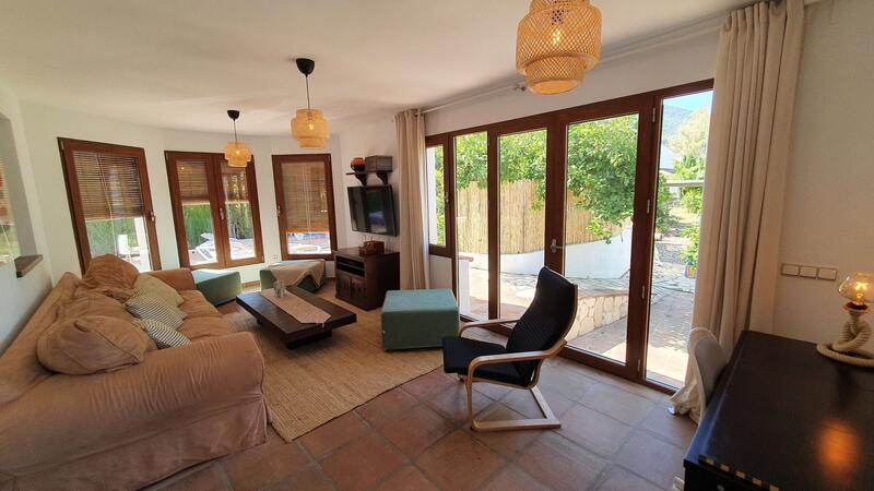 11 Schlafzimmer Landhaus zu verkaufen