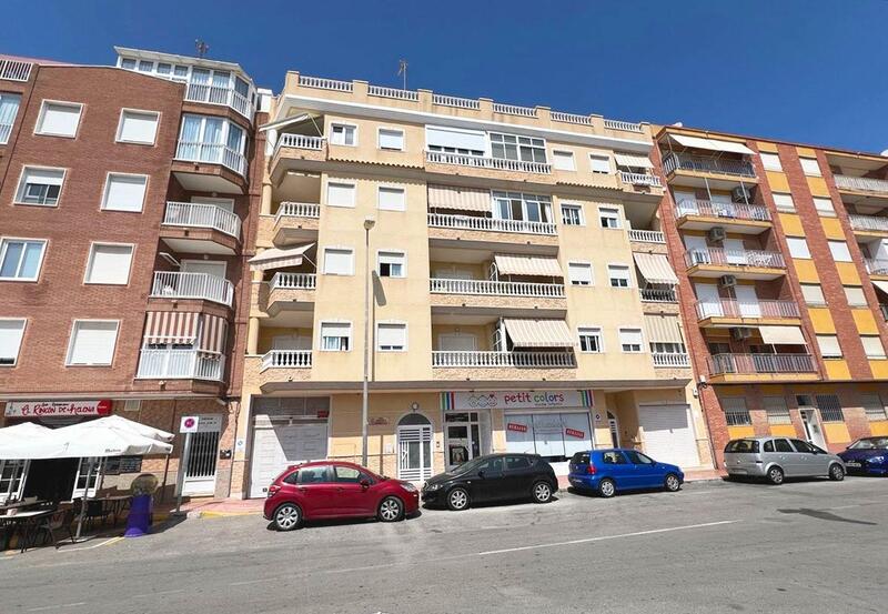 Lägenhet till salu i Guardamar del Segura, Alicante