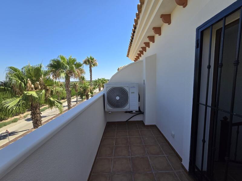 3 Cuarto Villa en venta