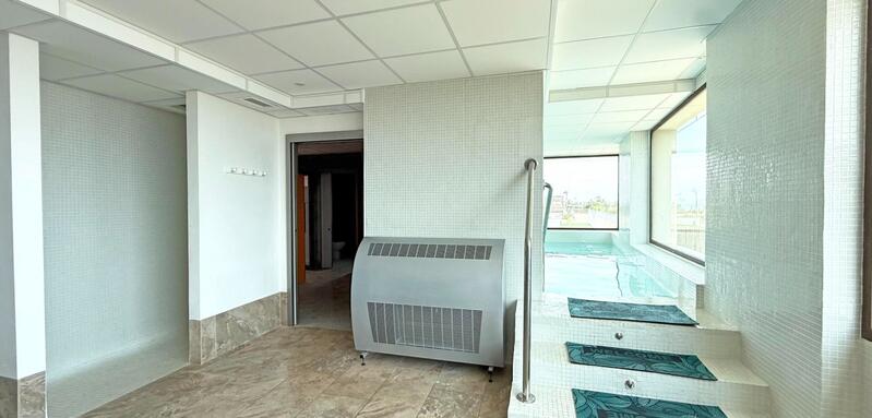 3 bedroom Apartment for sale